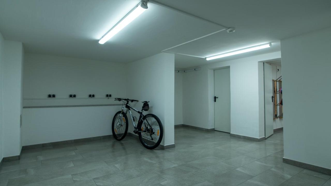 באד אאוסי Das Johann Apartments Im Ausseerland מראה חיצוני תמונה