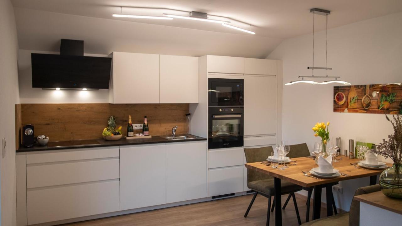 באד אאוסי Das Johann Apartments Im Ausseerland מראה חיצוני תמונה