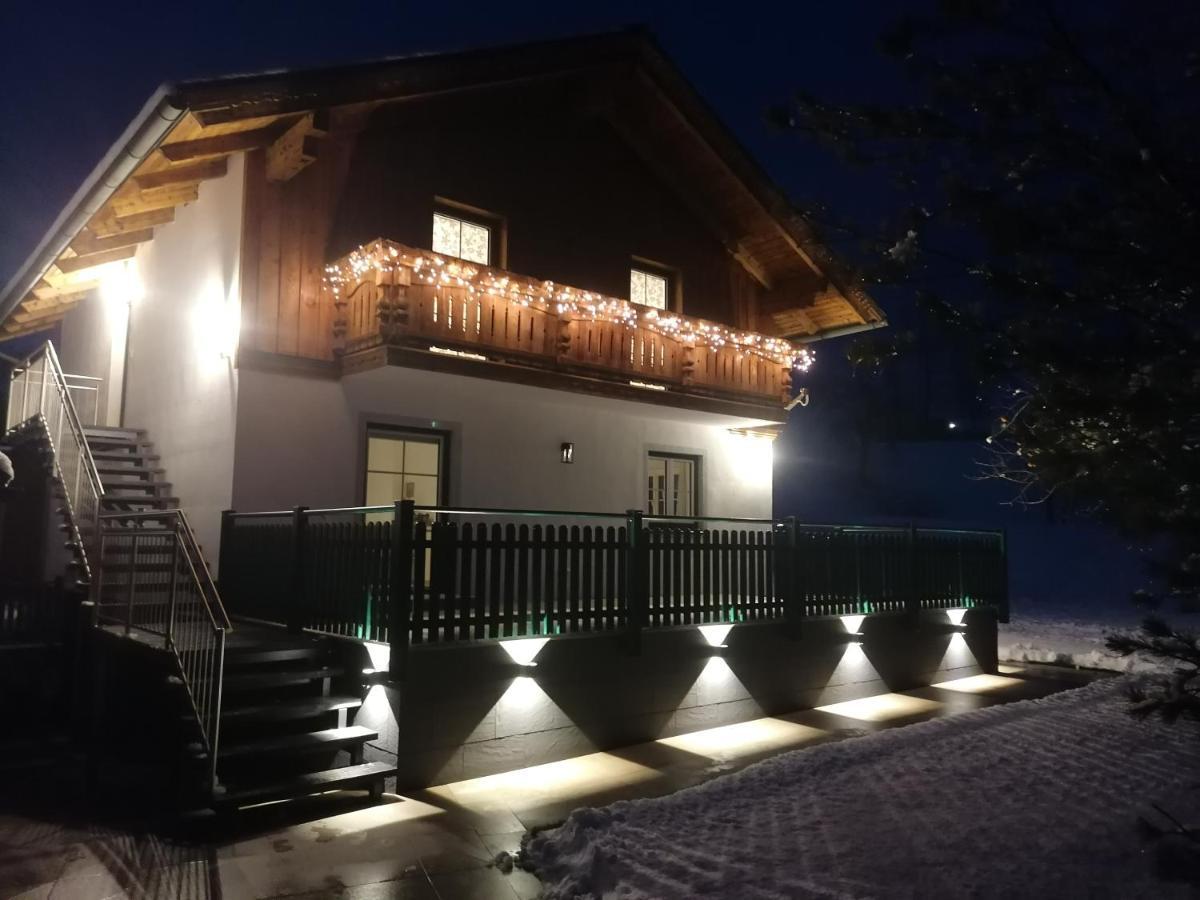 באד אאוסי Das Johann Apartments Im Ausseerland מראה חיצוני תמונה